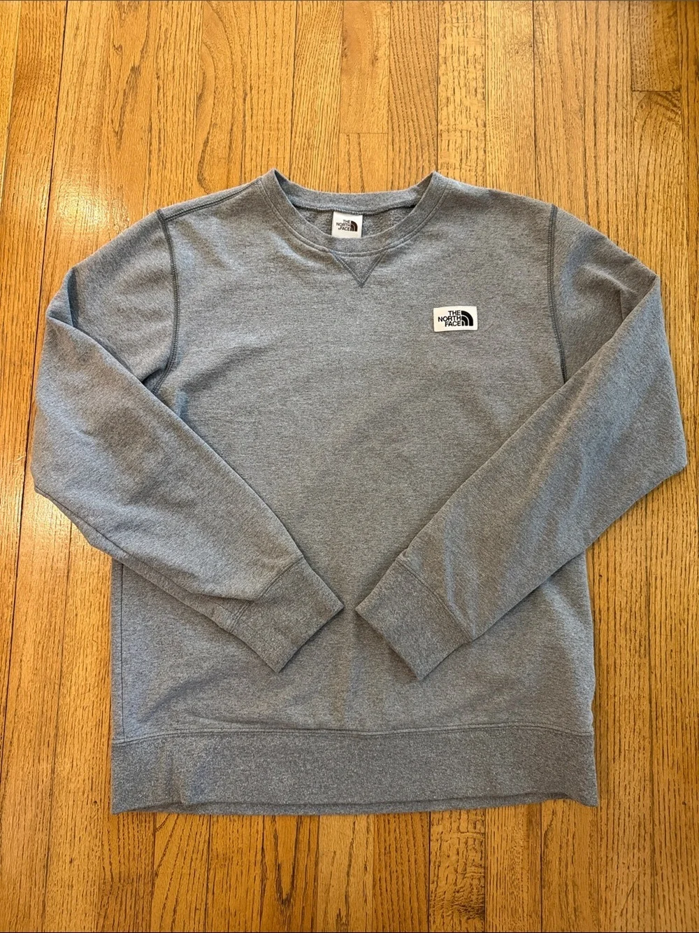 The North Face Gray Crewneck Sweatshirt Men’s Medium